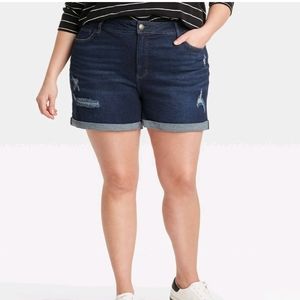 Ava & Viv NWT Destructed Jean Shorts 20W